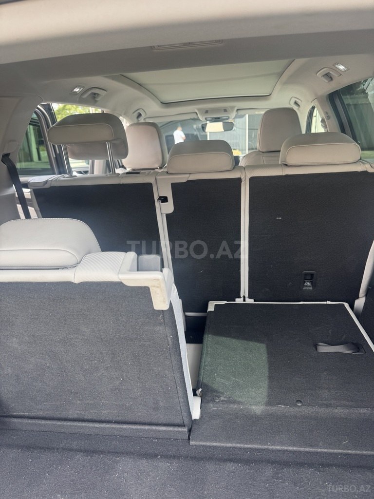 Volkswagen ID.6 X