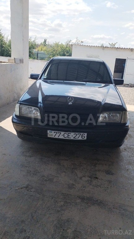 Mercedes C 230