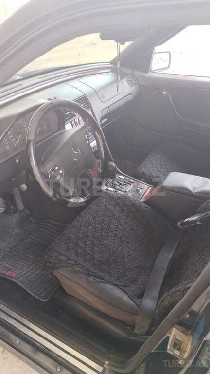 Mercedes C 230