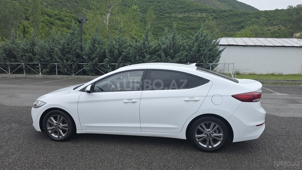 Hyundai Avante