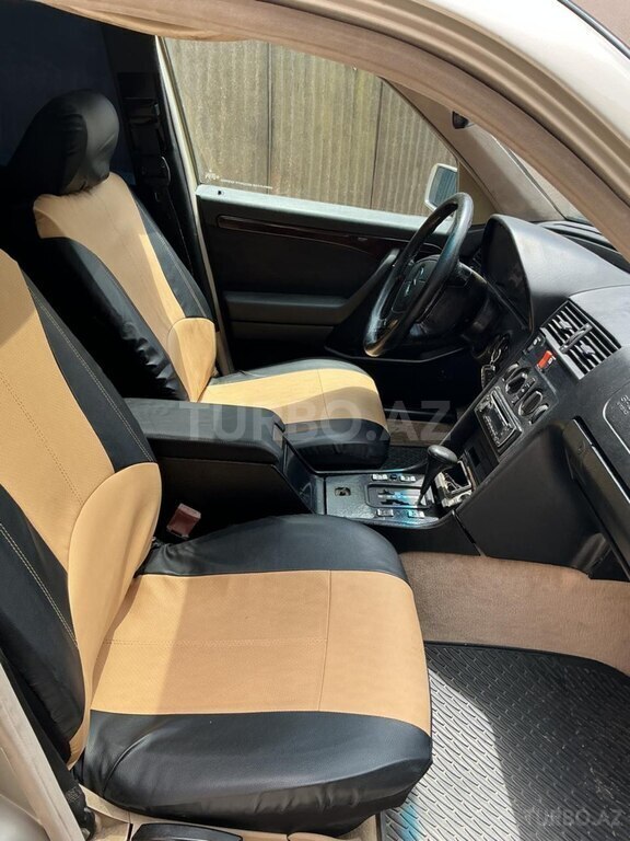 Mercedes C 180
