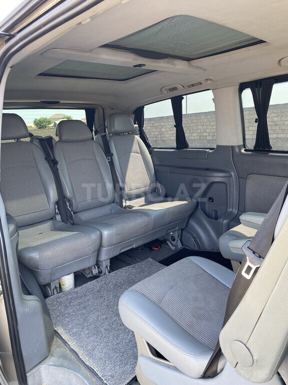 Mercedes Viano
