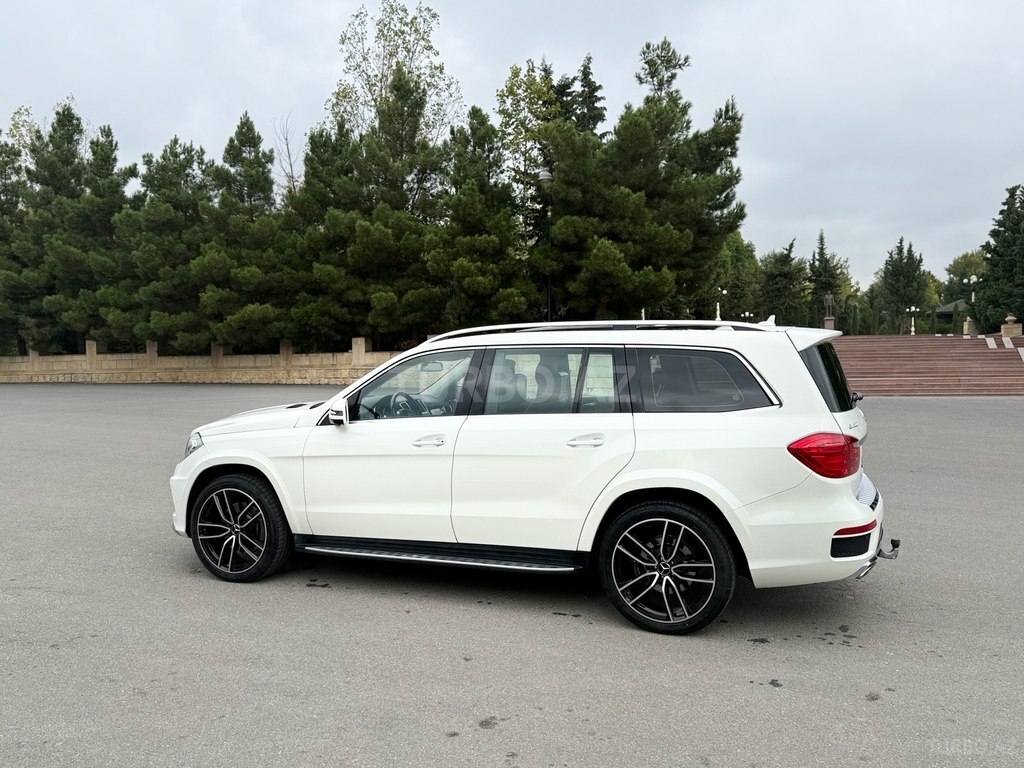 Mercedes GL 550 4MATIC