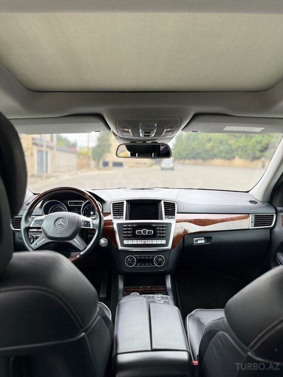 Mercedes GL 550 4MATIC