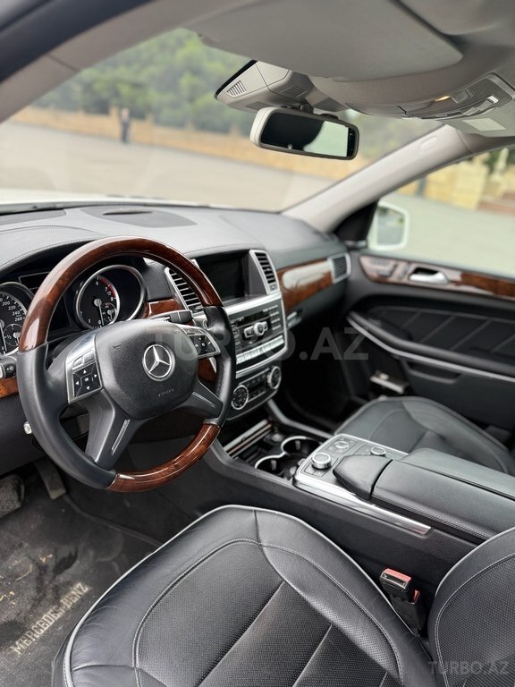 Mercedes GL 550 4MATIC
