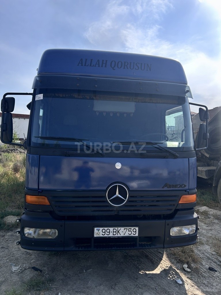 Mercedes Atego 1323