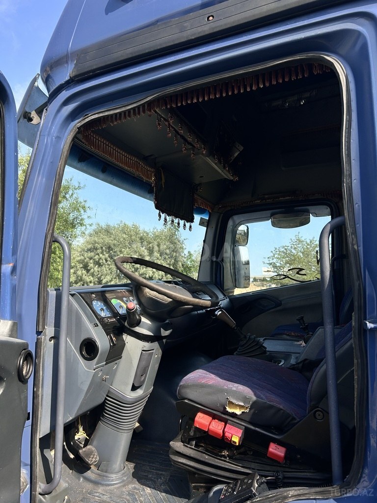 Mercedes Atego 1323