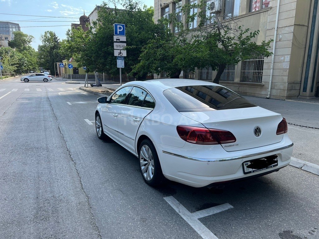 Volkswagen Passat CC