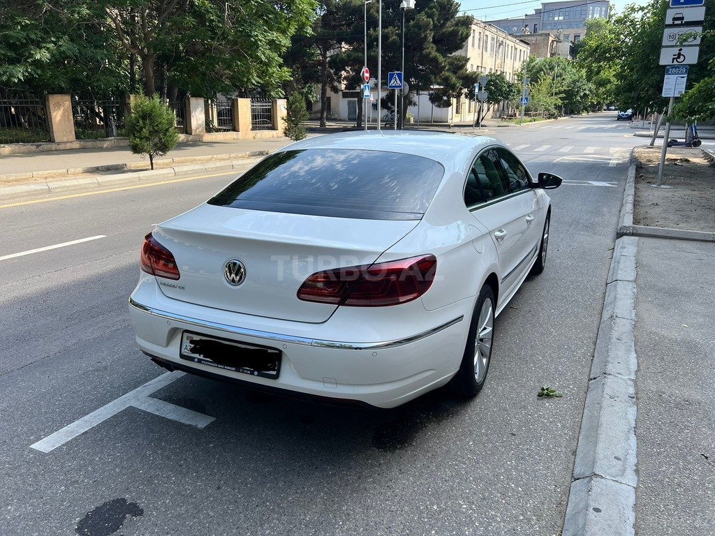 Volkswagen Passat CC