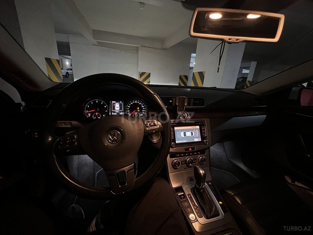 Volkswagen Passat CC