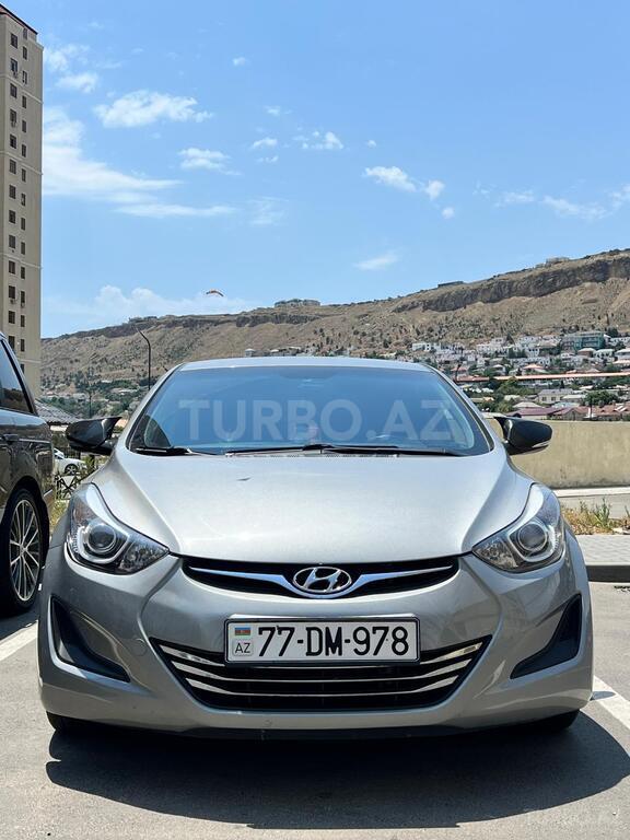 Hyundai Elantra