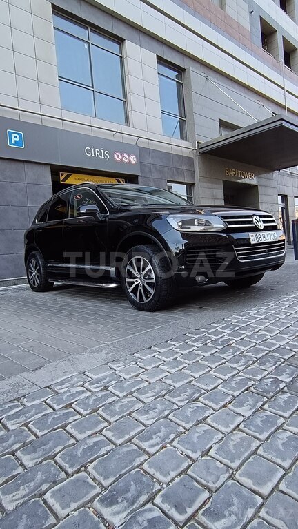 Volkswagen Touareg