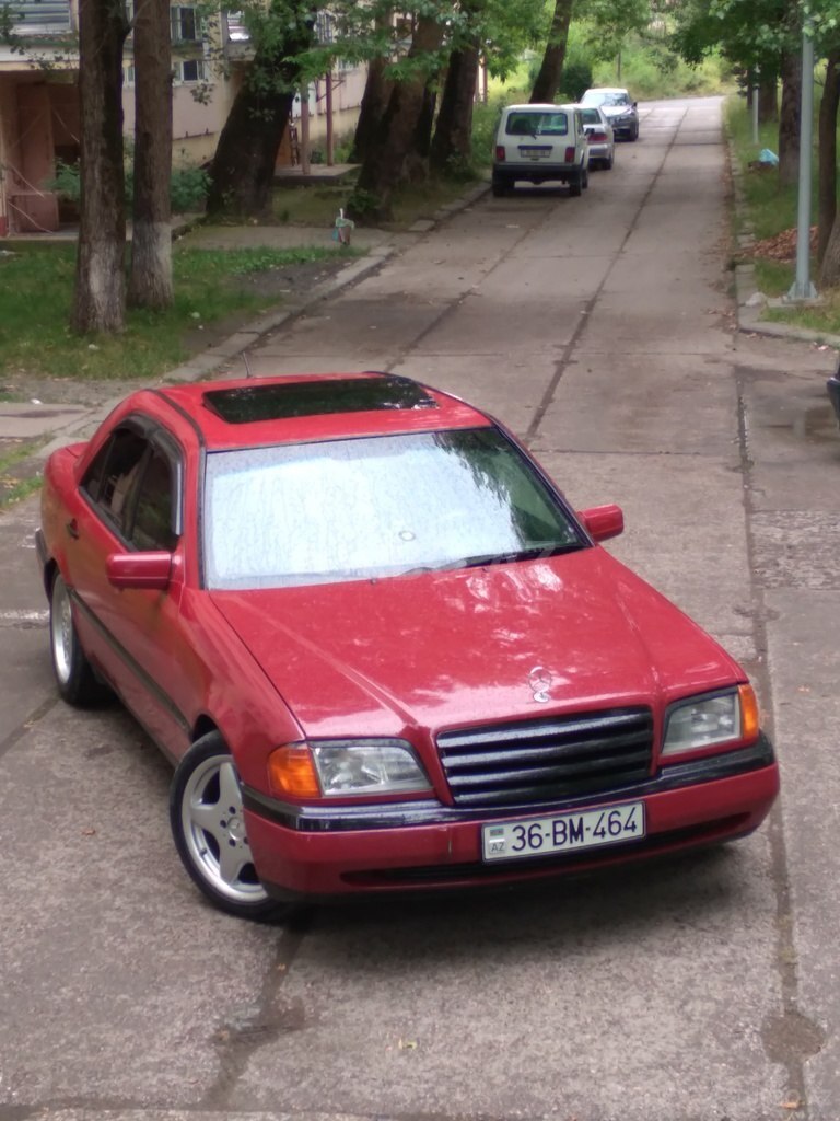 Mercedes C 180