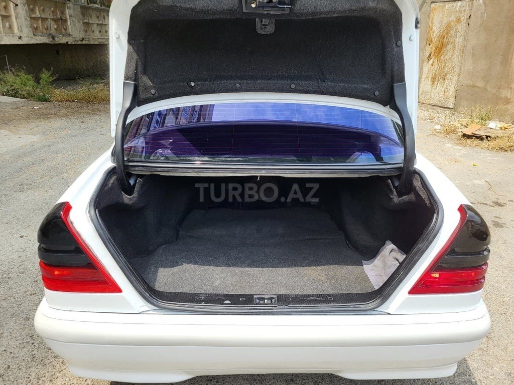 Mercedes C 220
