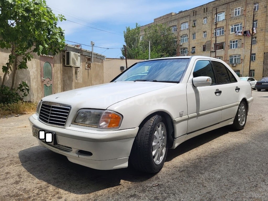 Mercedes C 220