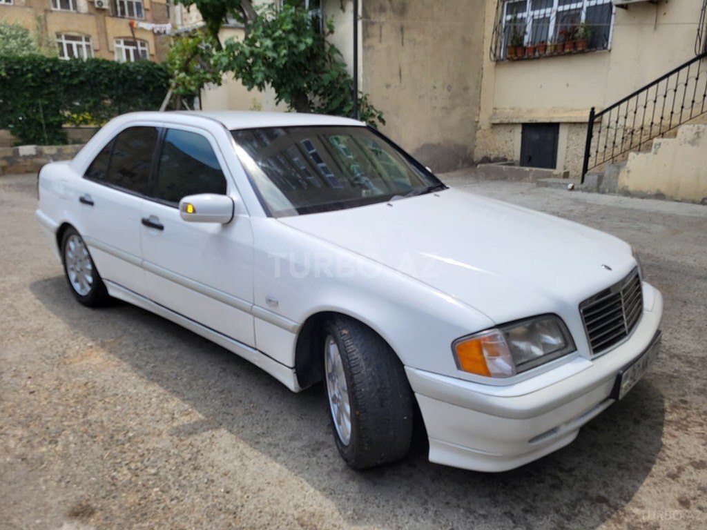 Mercedes C 220