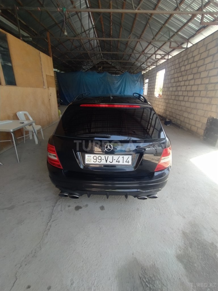 Mercedes C 220
