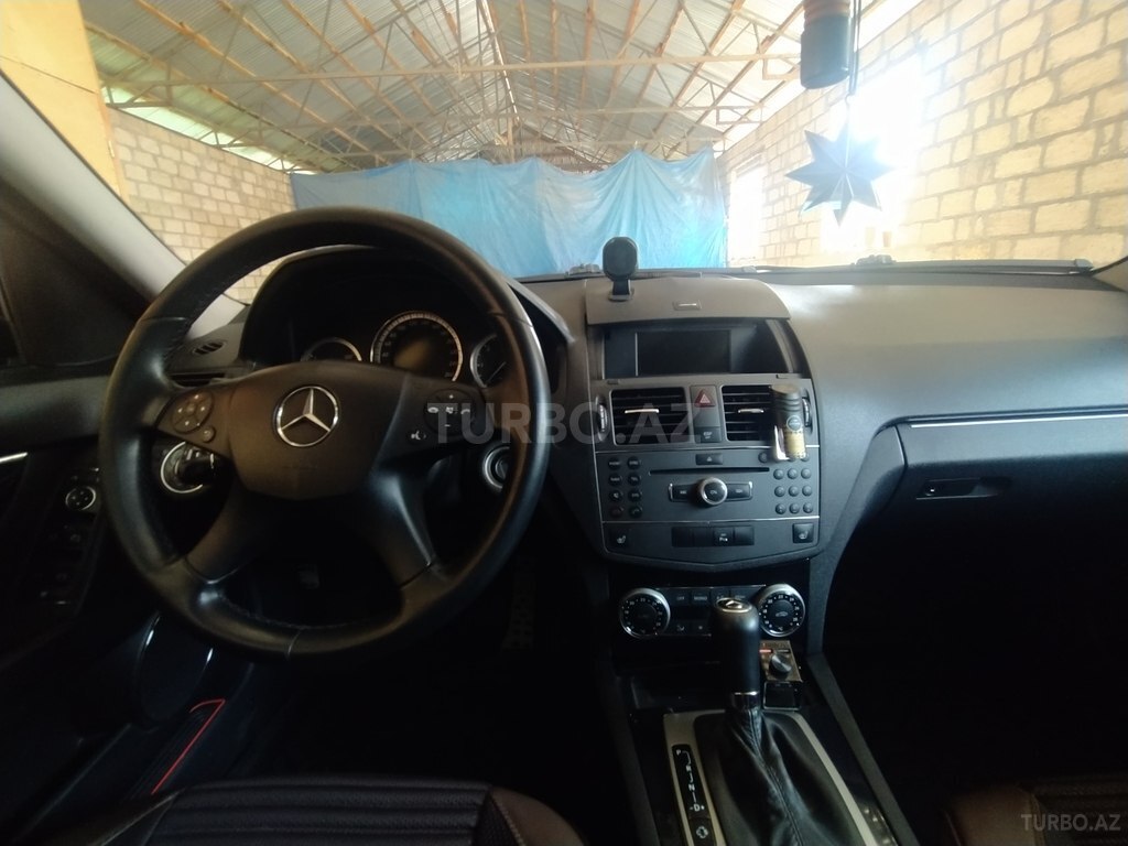 Mercedes C 220