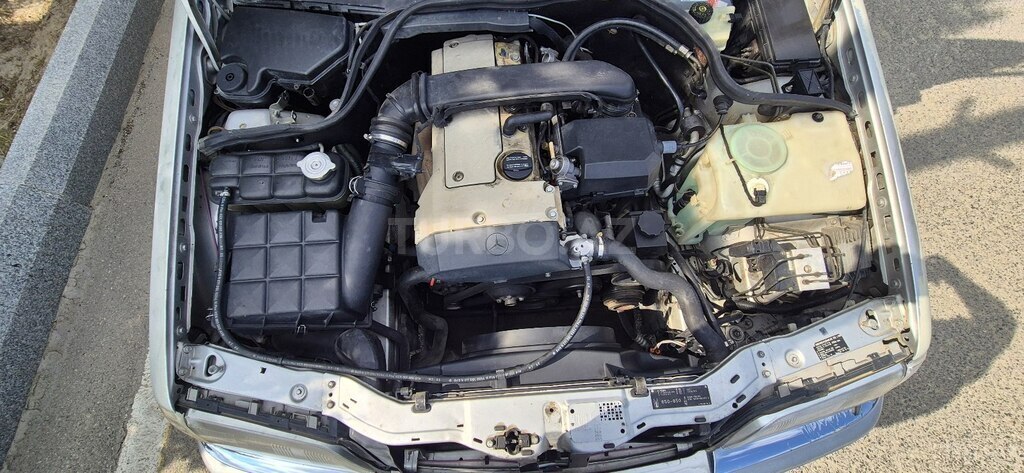 Mercedes C 180