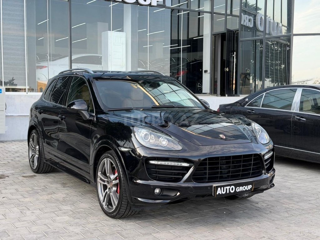 Porsche Cayenne Turbo S