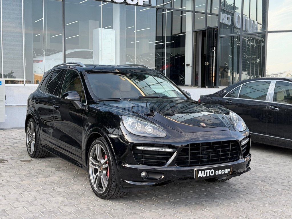 Porsche Cayenne Turbo S