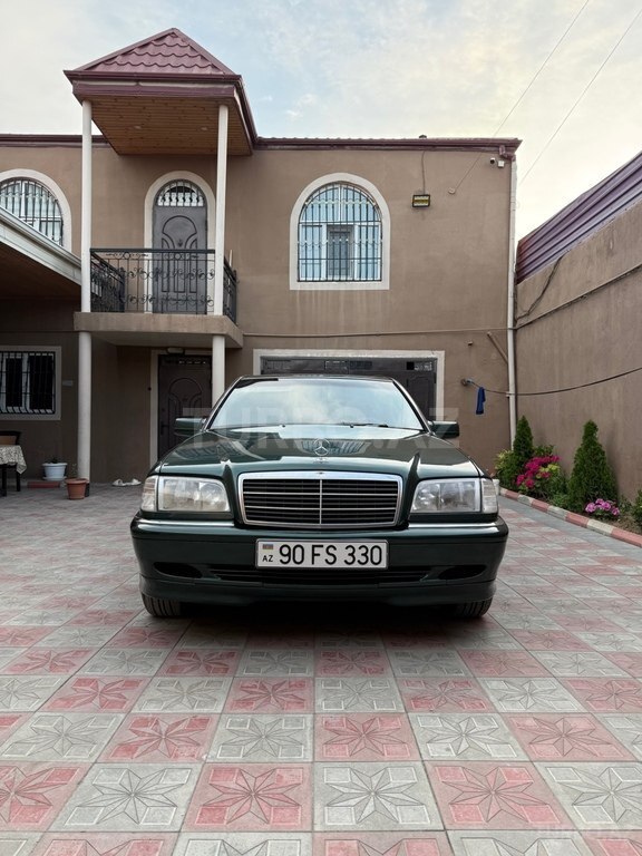 Mercedes C 180