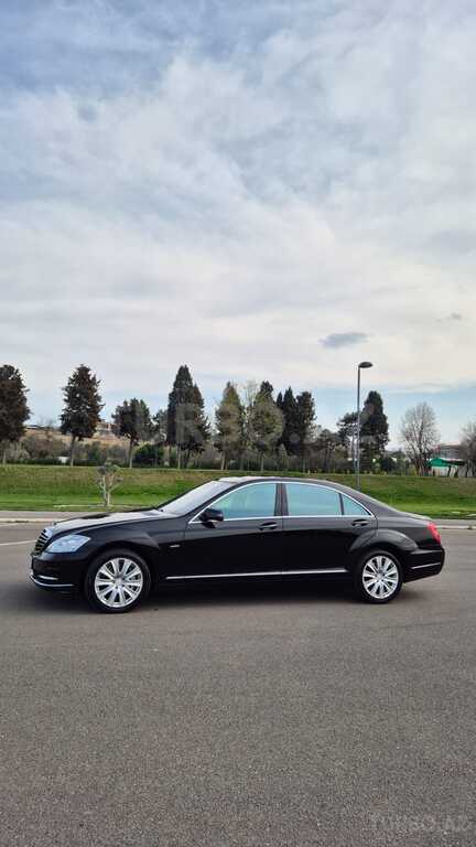 Mercedes S 500 4MATIC