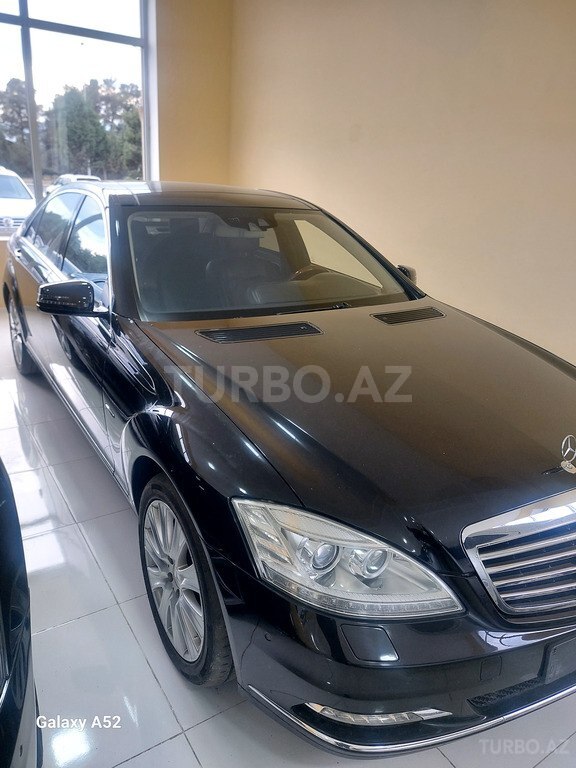 Mercedes S 500 4MATIC