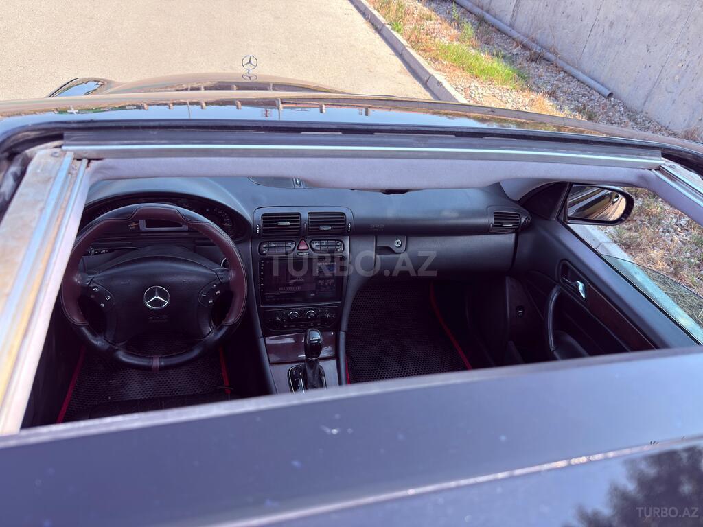 Mercedes C 200