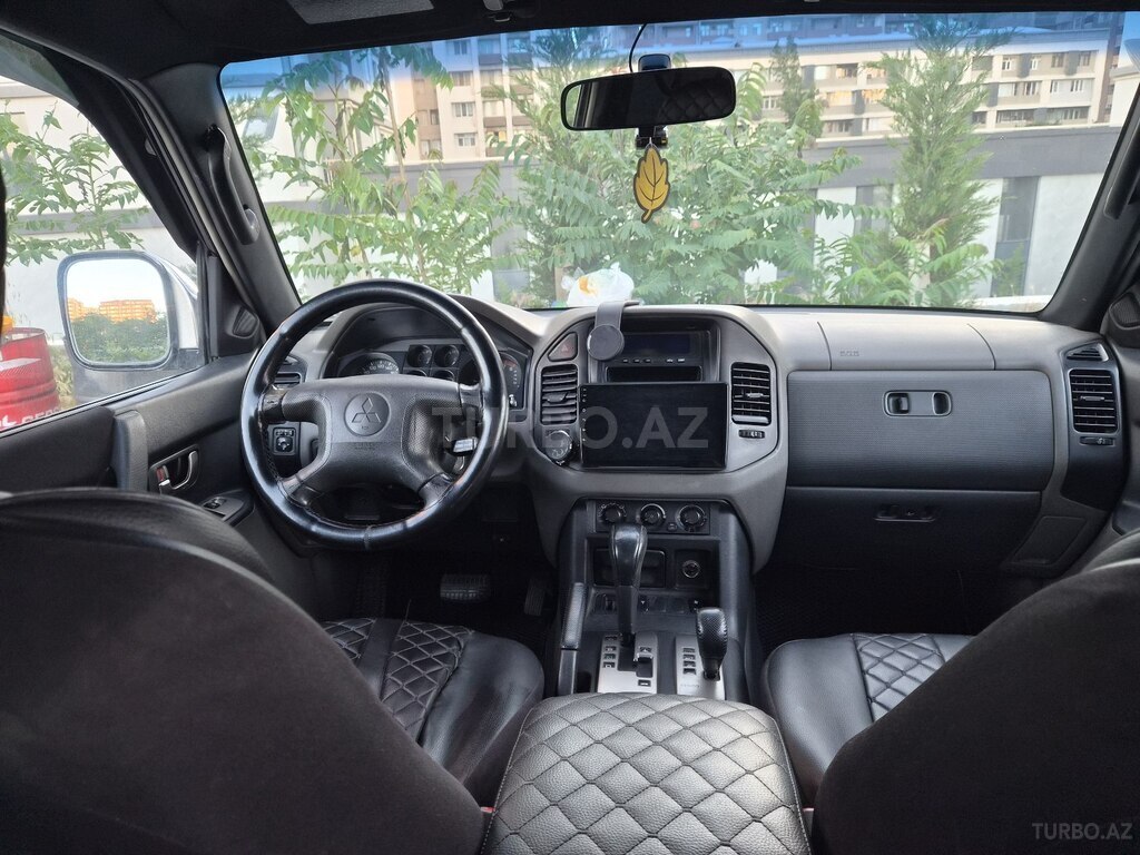 Mitsubishi Pajero