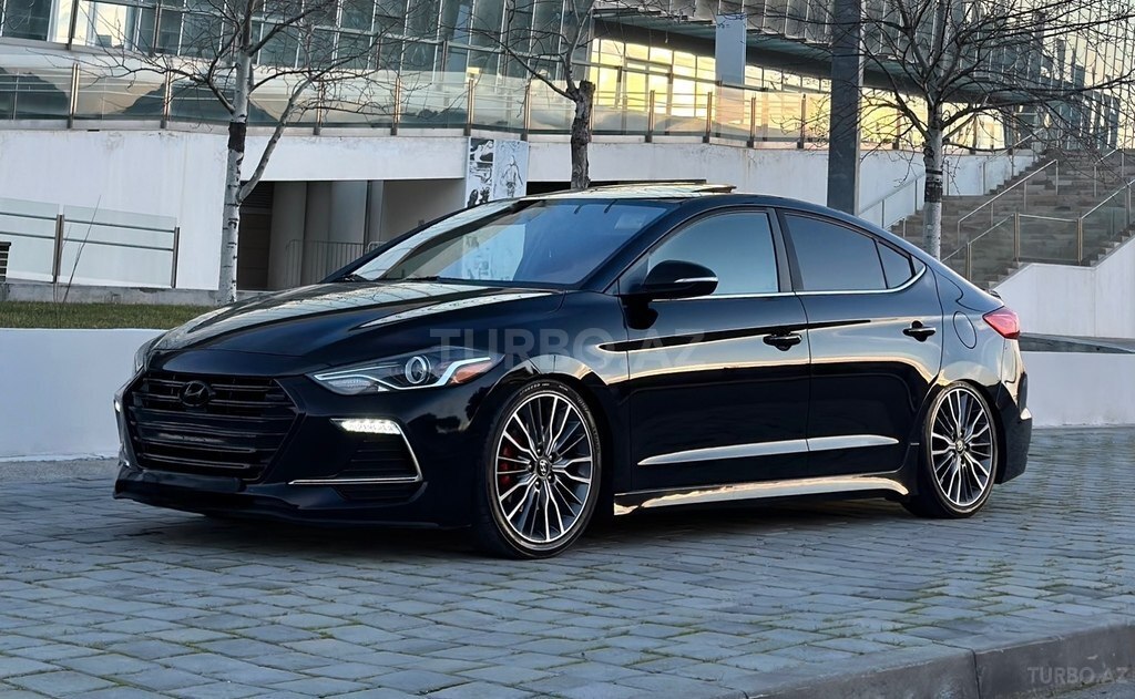 Hyundai Elantra