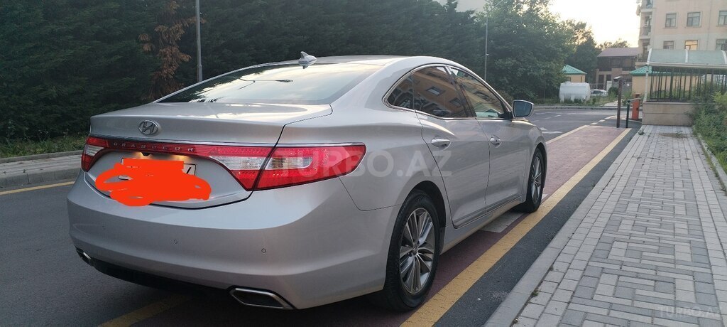 Hyundai Grandeur