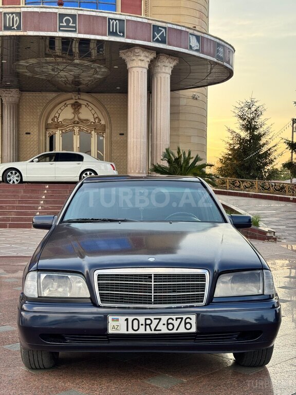 Mercedes C 250