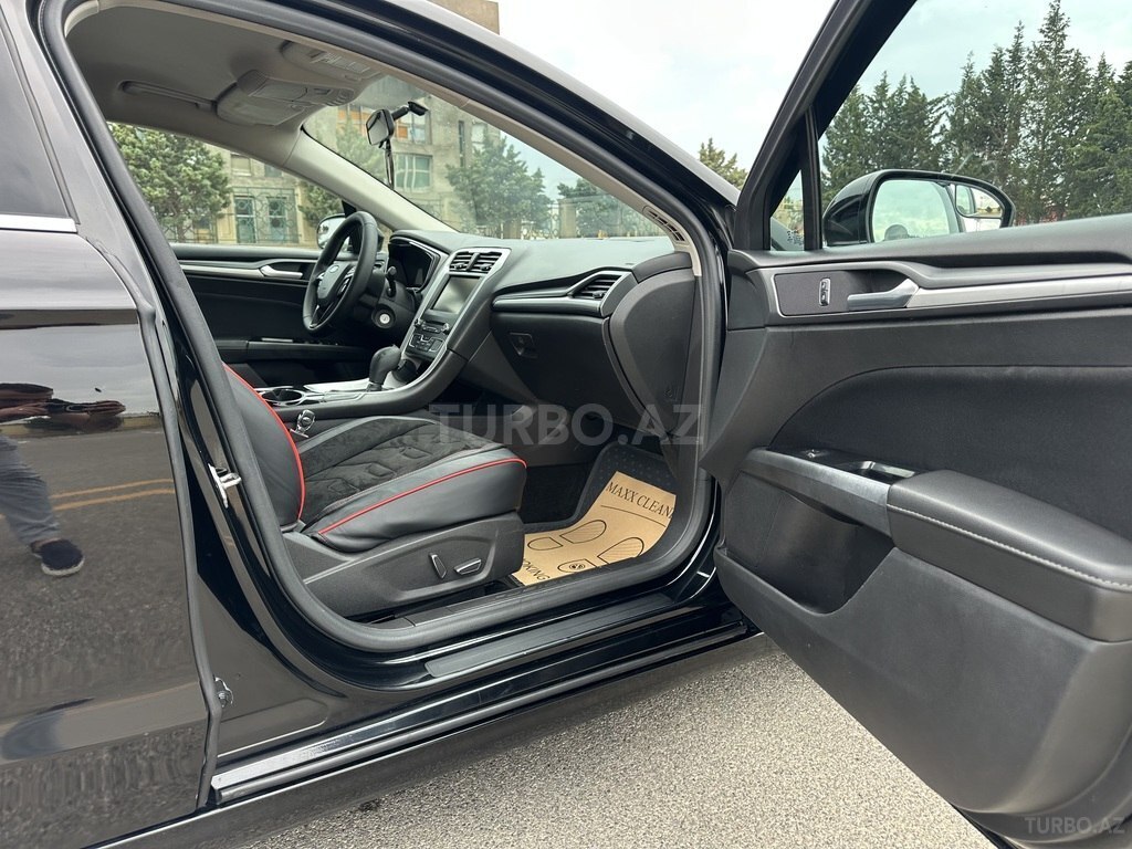 Ford Fusion (North America)