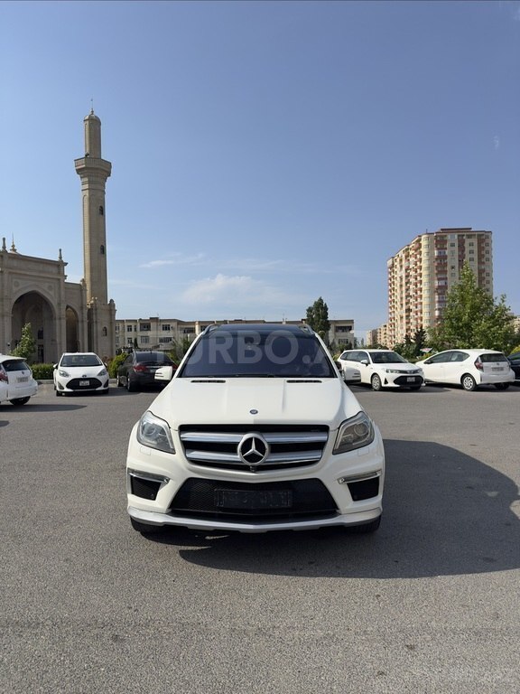 Mercedes GL 550 4MATIC