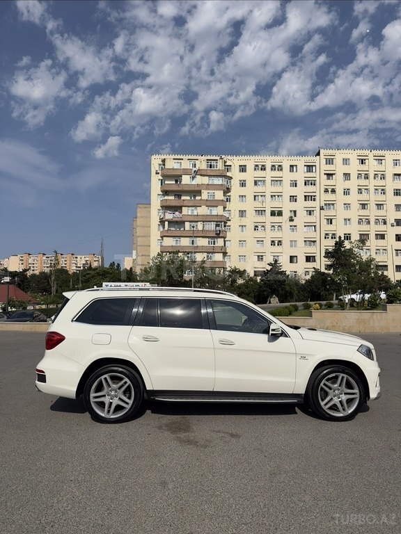 Mercedes GL 550 4MATIC