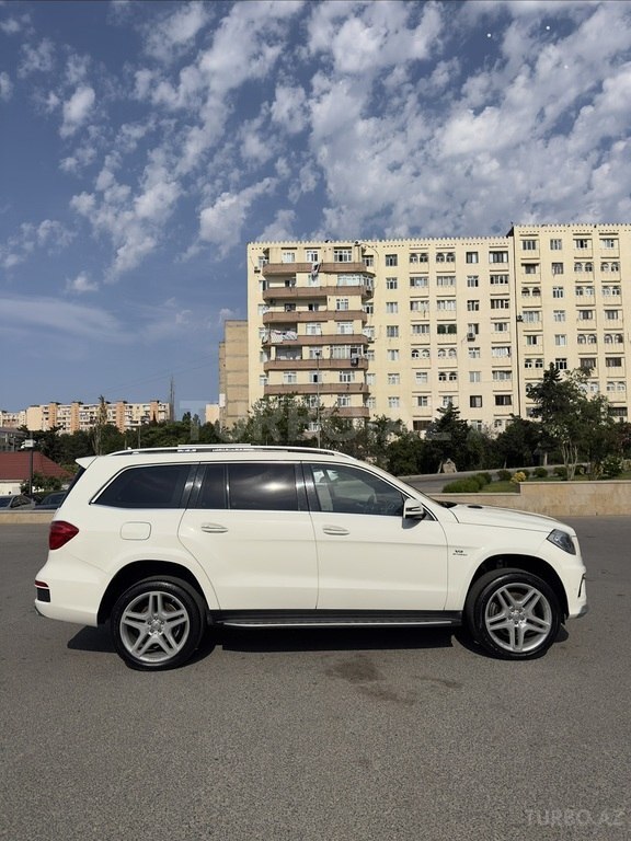Mercedes GL 550 4MATIC