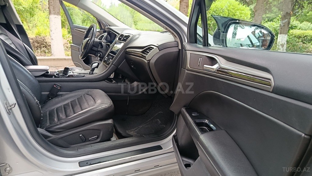 Ford Fusion (North America)