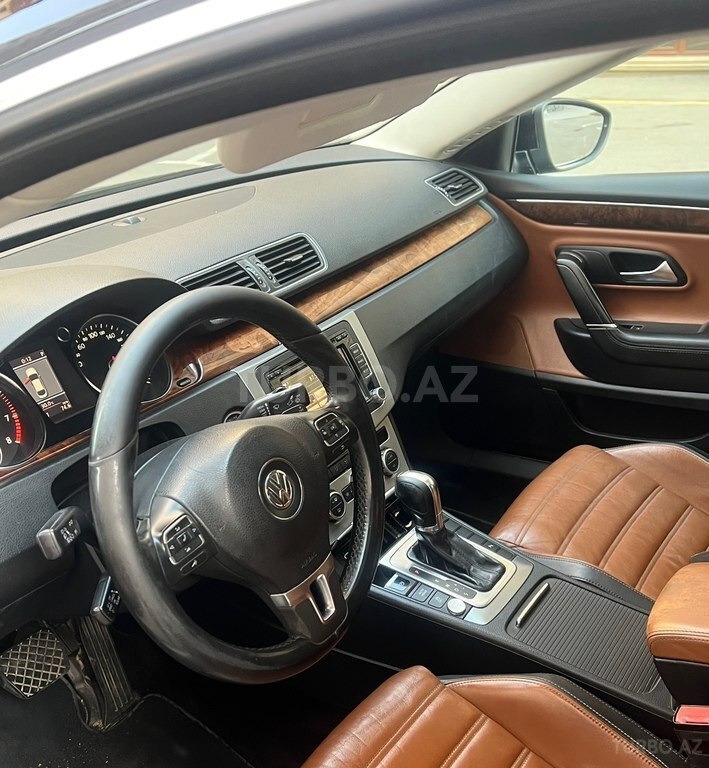Volkswagen Passat CC