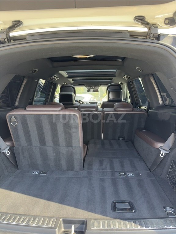 Mercedes GL 550 4MATIC