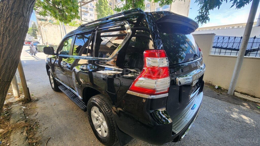 Toyota Land Cruiser Prado