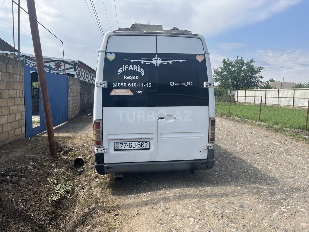 Mercedes Sprinter 312