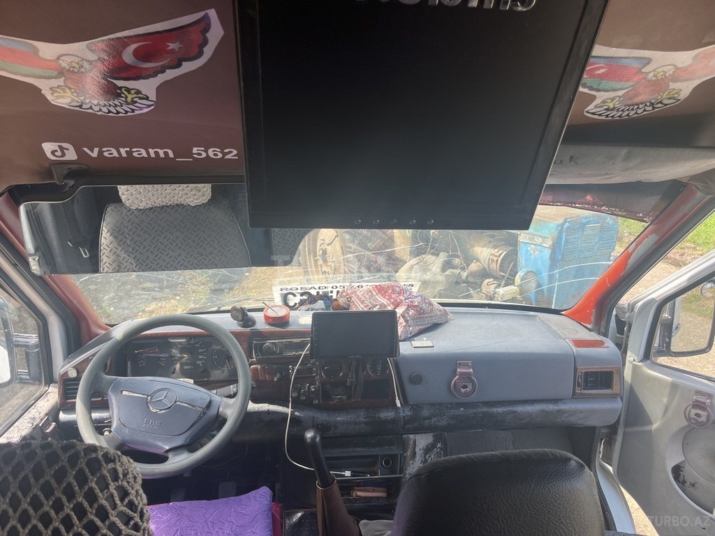 Mercedes Sprinter 312