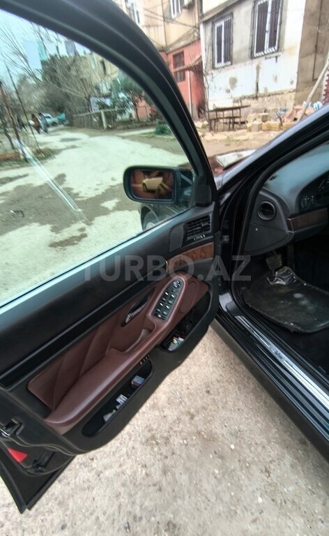 BMW 535