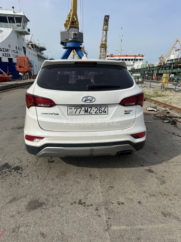 Hyundai Santa Fe