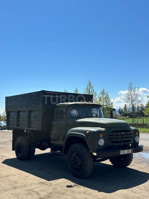 ZIL 130
