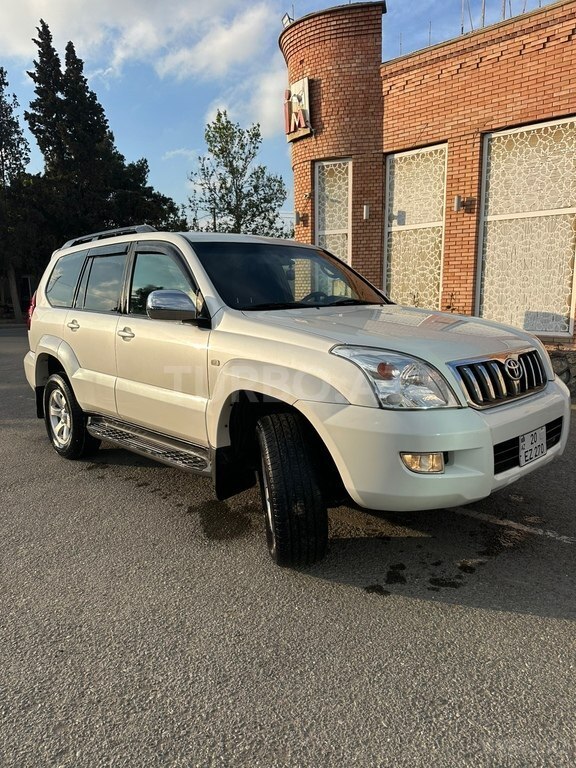 Toyota Land Cruiser Prado