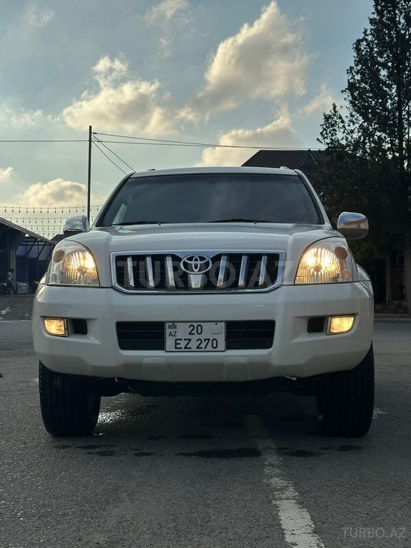 Toyota Land Cruiser Prado