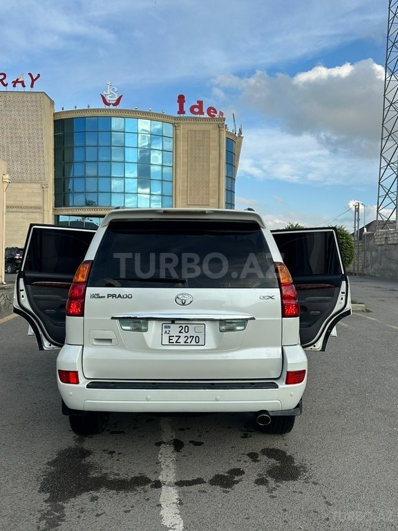 Toyota Land Cruiser Prado