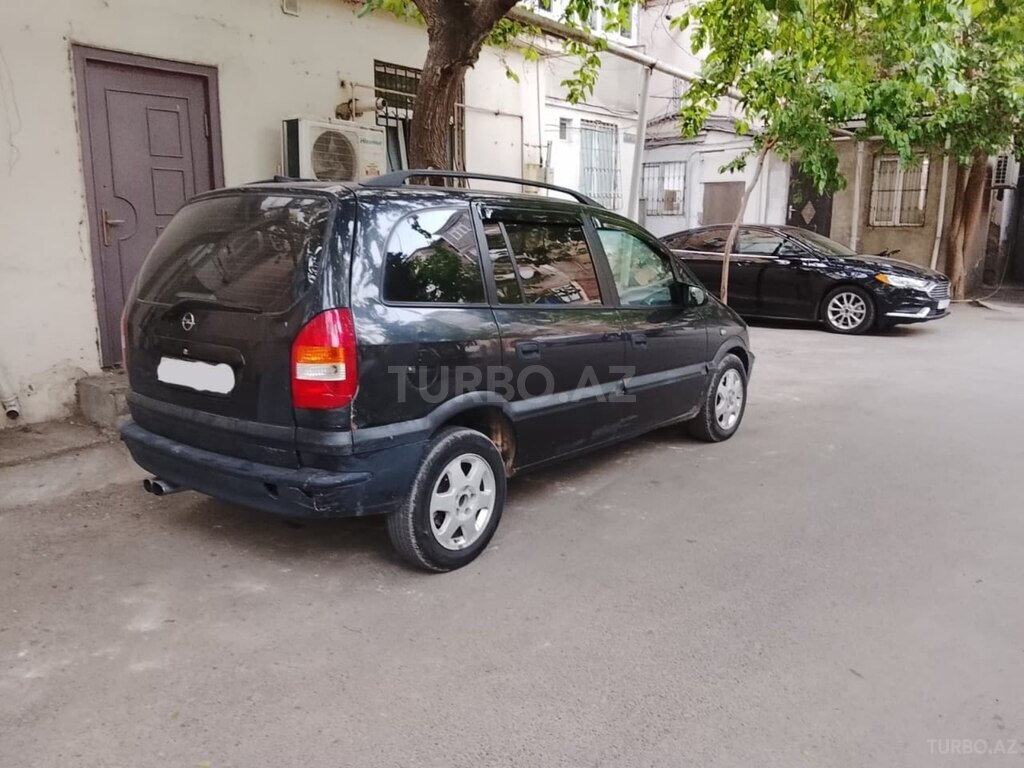 Opel Zafira